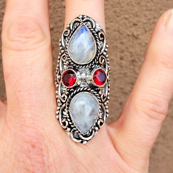 New Rainbow Moonstone & Garnet 925 Silver Statement Ring. - Picture 8 of 14